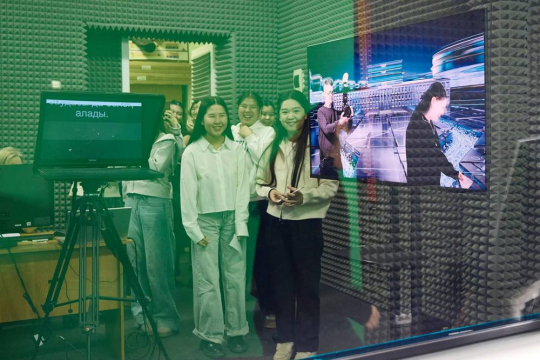 Школьники В ДЕЛЕ