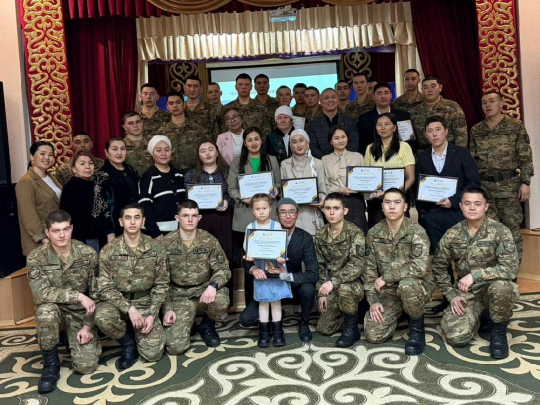 ПОЭЗИЯ әлеміне бойладық